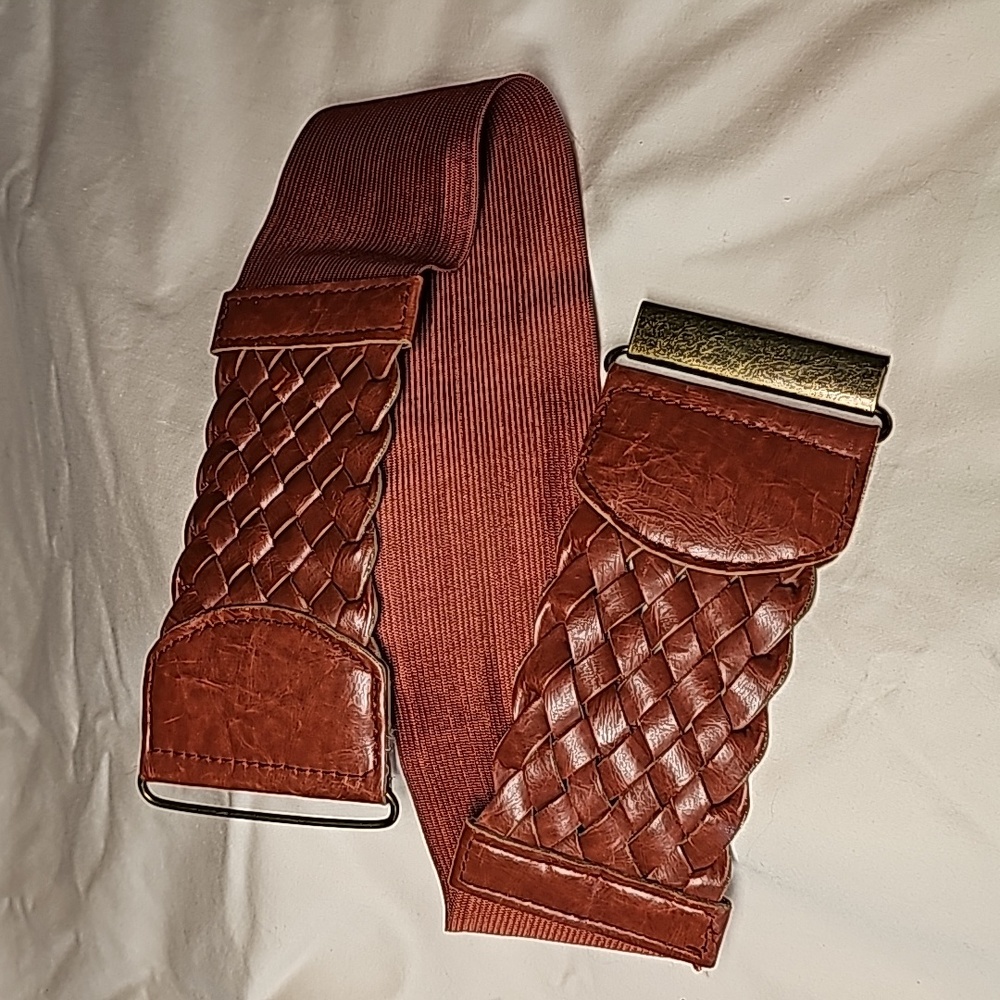 Elastic/Leather Waist Belt